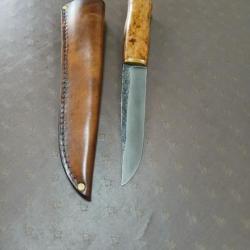 Couteau nordique Fred Charrière forgé  en acier 80CRV2 manche loupe de frêne étui en cuir