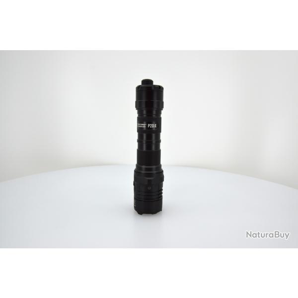 Lampe torche Nitecore - P20iX (batterie incluse)
