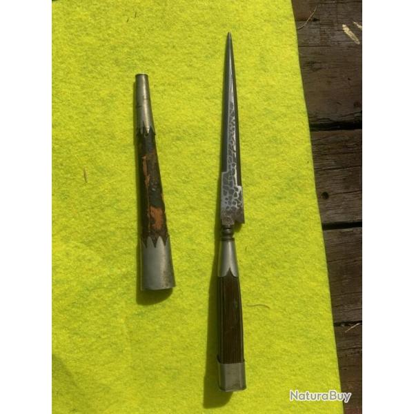tres beau stylet corse longueur 22.5cm