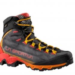 La Sportiva aequillibrium Hike Gtx Carbon/yellow pour la randonnée