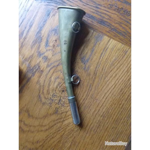 Trompe de chasse en laiton