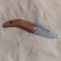 Couteau pliant forgé deux clous en bois de cade