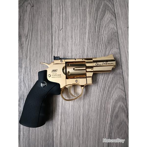 Revolver dans Wesson , CO2 , bb's et plomb 4.5 jupe , finition gold