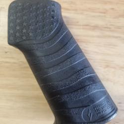 Pistol grip AR15 Strike Industries