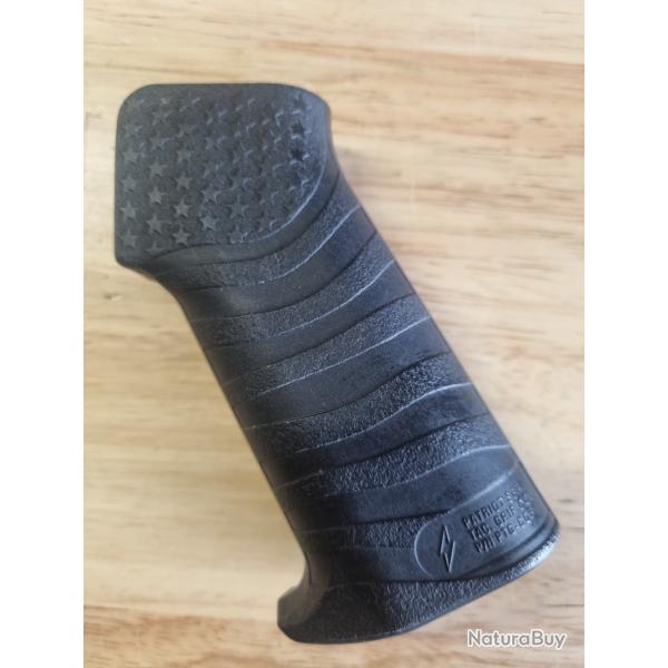 Pistol grip AR15 Strike Industries