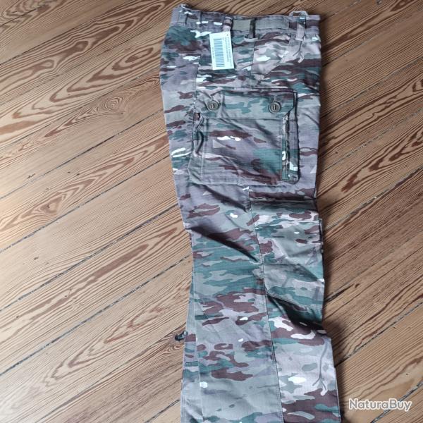 Pantalon f3 BME ( diffrente taille)