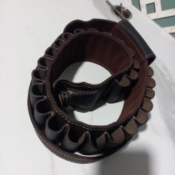Vend cartouchière cuir