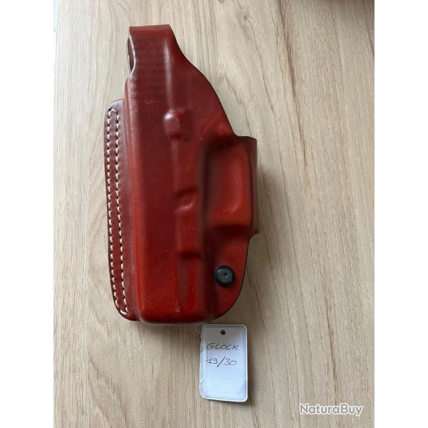 Holster cuir marque Vega pour Glock 19 gaucher