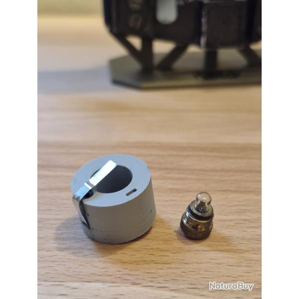 Adaptateur piles 3V + 1 ampoule pour lunettes russes et sovitiques types PSO-1, PGO-7