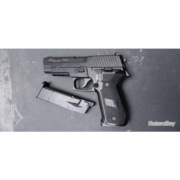 Sig Sauer P226 - Engraved KJW [+2 magazines]