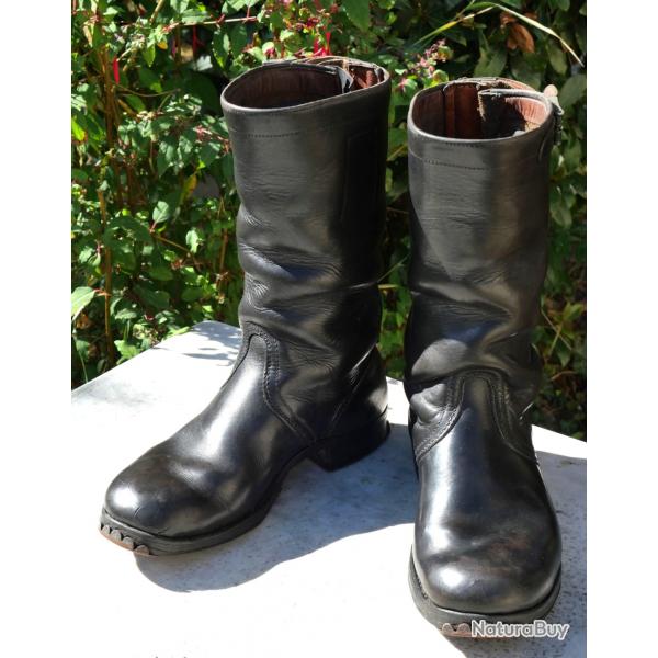 Paire de bottes allemandes avec semelles continental   boucle aprs guerre ref B AMF25BOT004