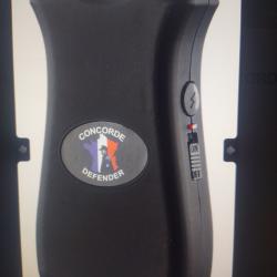 Électrochoc/lampe rechargeable concorde defender 2800 kilovolts