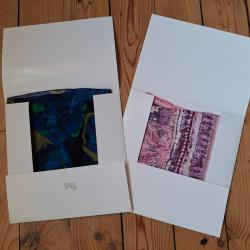 Lot de 2 carrés de soie Christian Martin dans leur pochette d'origine