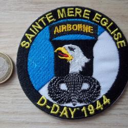 écusson collection militaire airborne Sainte-Mère-Église D-DAY 1944
