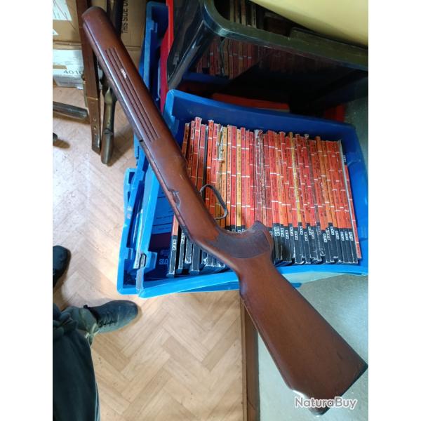 Crosse manu arm