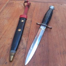 Joli Poignard Double tranchants avec Étui en cuir