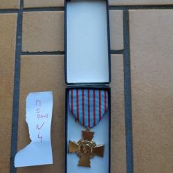 MEDAILLE CROIX DU COMBATTANT  AVEC SA BOITE   OPEX AFGHANISTAN ALGERIE INDOCHINE LIBAN N4