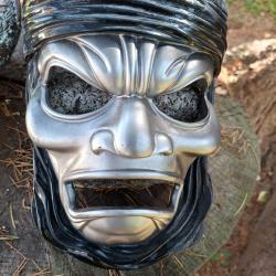 masque de samourai en resine hauteur de 30 cm