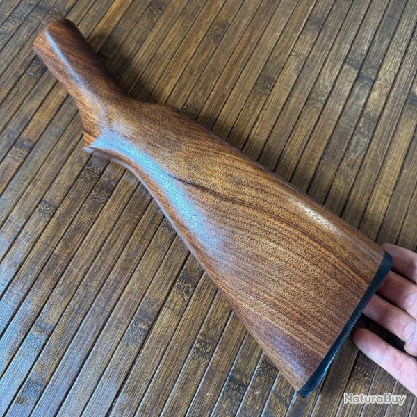 CROSSE NEUVE AVEC PLAQUE DE COUCHE POIGNE DEMI PISTOLET POUR WINCHESTER 1897 CALIBRE 12 ET 16