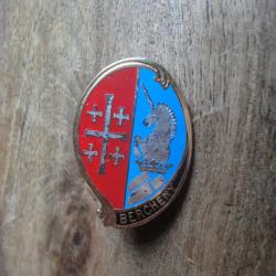 insigne  1° régiment de hussards parachutiste  / drago paris