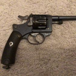 Revolver MAS modèle 1892 ( S 1893 ) en calibre 8mm/92