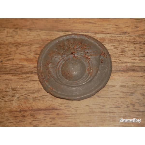 Rondache de jugulaire  caille de casque des Douanes