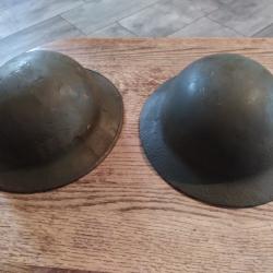 Deux casques anglais