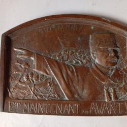 Bas reliefs en laiton de Louis Mattei:  "Et Maintenant en avant"  WW1