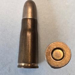 Une cartouche Bergmann 6,5 mod 1896 a gorge balle blindée nickel