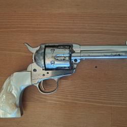 Colt SAA calibre 45 Colt canon de 4" 3/4