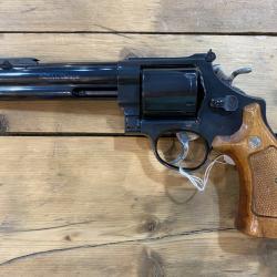 Revolver SMITH ET WESSON Model 29,  canon 6 pouces, calibre 44 magnum hausse et guidon reglable