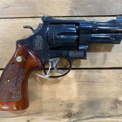 Revolver SMITH & WESSON MOD 27, calibre 357 magnum, canon 3'' en bel état