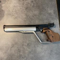PISTOLET FEINWERKBAU MOD 100 CAL 4.5 DROITIER JOINTS NEUFS