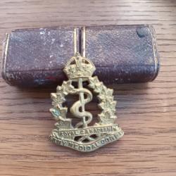 Badge de casquette canadien