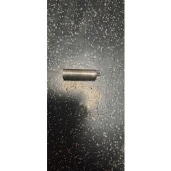 axe central de grenouillère tracteur luger P08 original