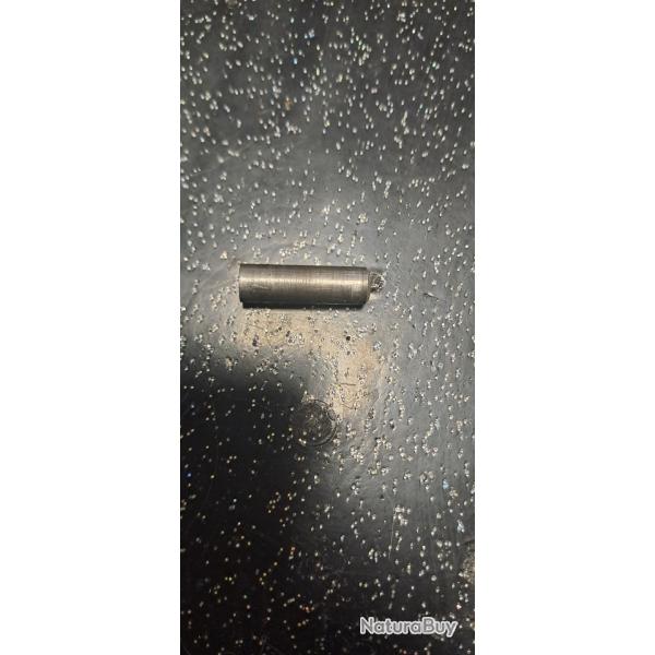 axe central de grenouillère tracteur luger P08 original