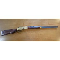 !!! Extrêmement rare !!! Reproduction inerte winchester 1873