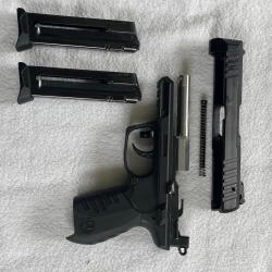 Pistolet Ruger SR22 - canon 3,5" - Cal. 22LR - Fileté 1/2x28