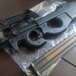 P90 AEG /sans prix de réserve