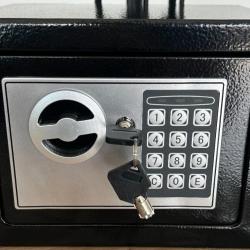 coffre fort 4.6 L double securité code + clé 2