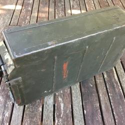 boite de munition russe , apres  WW2 ,
