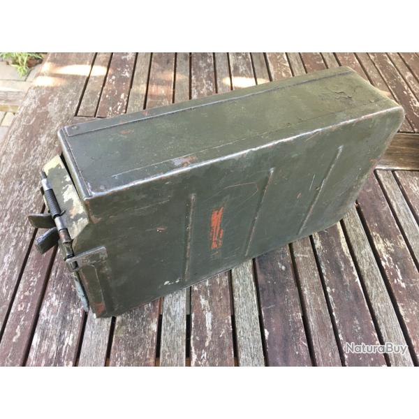 boite de munition russe , apres  WW2 ,