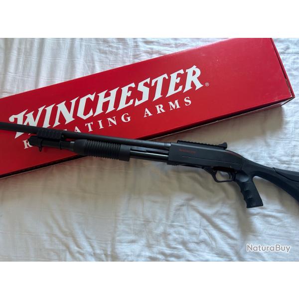 Fusil  pompe Winchester SXP Xtrem Defender Black calibre 12/76 - CAT. C