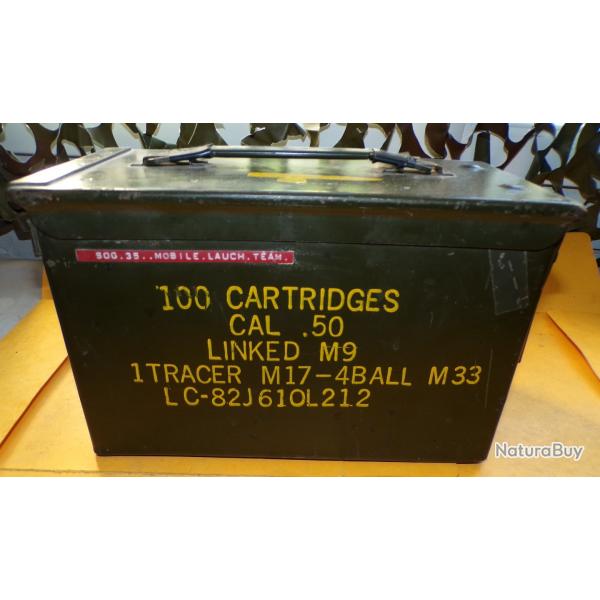 ARMEE AMERICAINE :CAISSE EN METAL ,POIDS 2,350 KG DIMENSION LONGUEUR30 CM HAUTEUR 19 CM LARGEUR