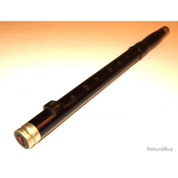 INSTRUMENT DE MUSIQUE de la SECONDE GUERRE.