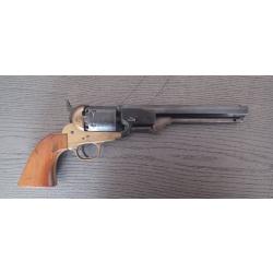 Réplique colt navy cal 36 a poudre noire Marque Uberti