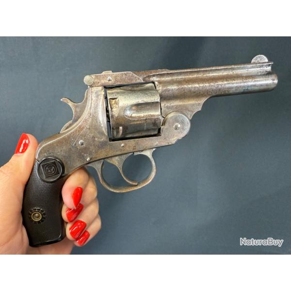HARRINGTON RICHARDSON AUTO EJECTING 2nd modle 5eme issue calibre 32sw long
