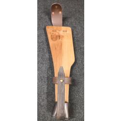 planchette de crosse et brelage P08 artillerie