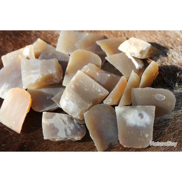 Lot de 10 silex blonds / pierres 1" pour 1777 An IX etc...