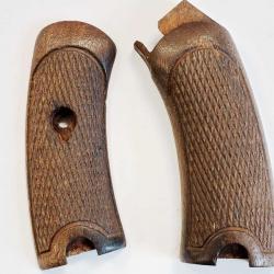 PAIRE DE PLAQUETTES REVOLVER MAS 1892 Très bon